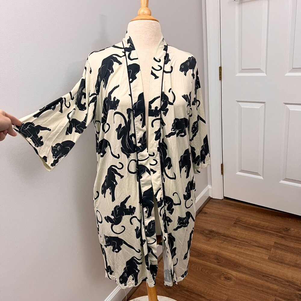 Kilo Brava Panther Short Loungewear Robe Sz L